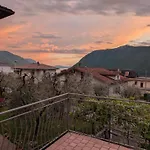 Iseo Terrace *