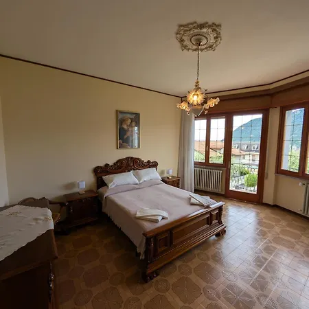 Iseo Terrace Appartement Sale Marasino